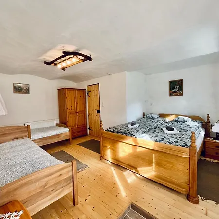 Holiday home Oeregfenyo Tornacoshaz Bakonykoppany